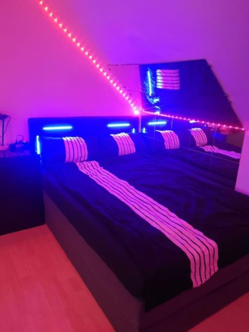 Wohnung Am Kurpark Mit Privater Innensauna & Led! Schluesselbox ボッパルト エクステリア 写真