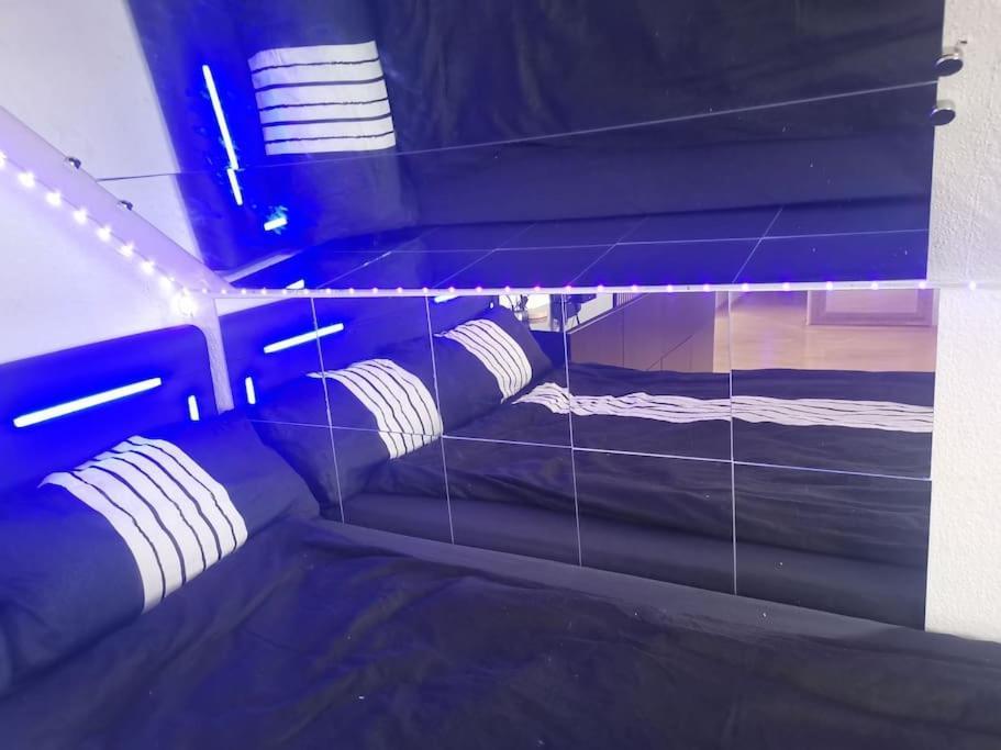 Wohnung Am Kurpark Mit Privater Innensauna & Led! Schluesselbox ボッパルト エクステリア 写真